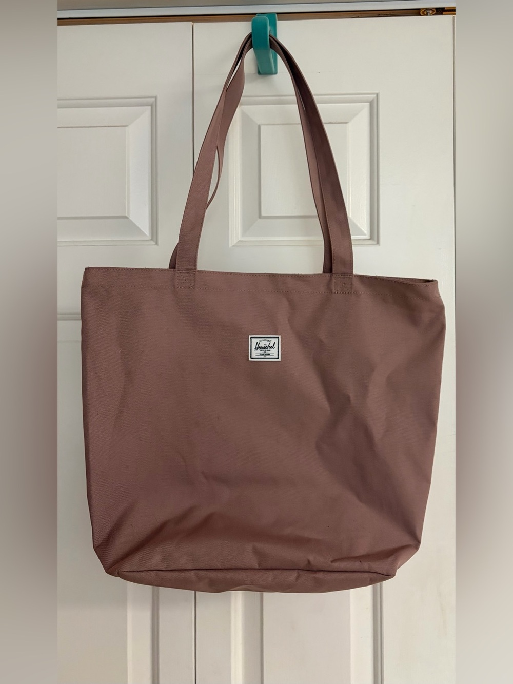 Herschel Supply Company Tote Bag in Dusty Mauve